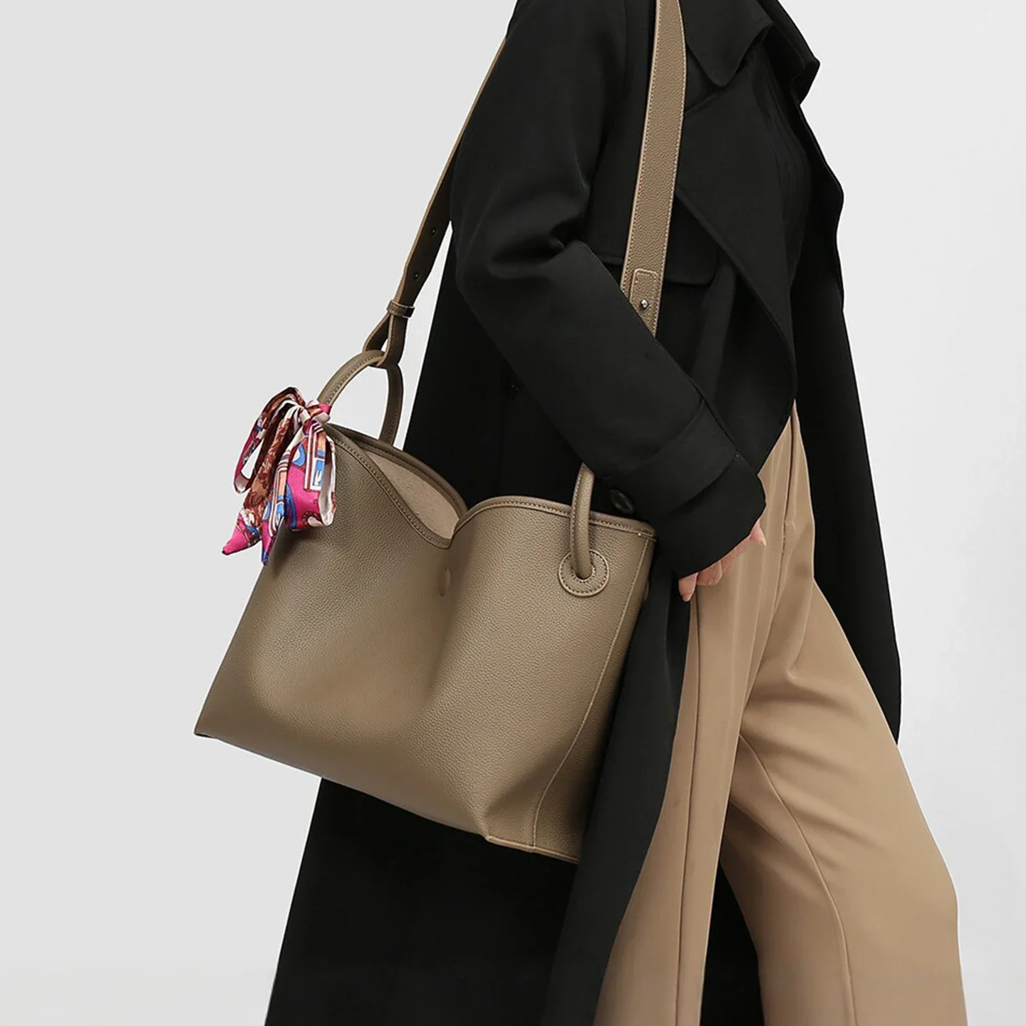 Luxury Bags & Leather Repair Of Atlanta Reviews - Light Luxury High end Women Tote