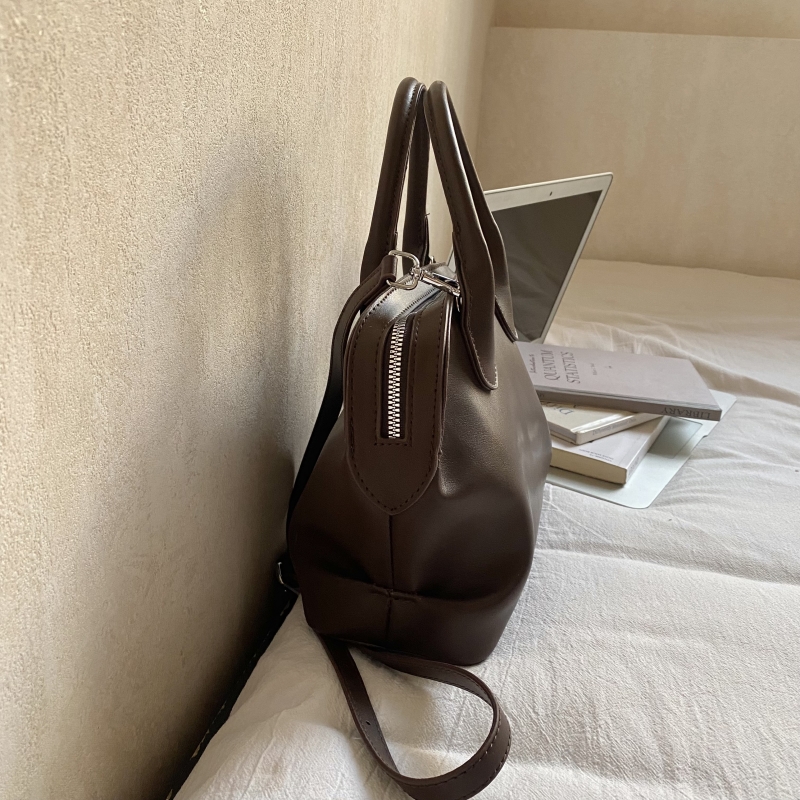 MOODS Vintage Top-handle Bags  - Luxury Bags 2026 Trends recension och pris