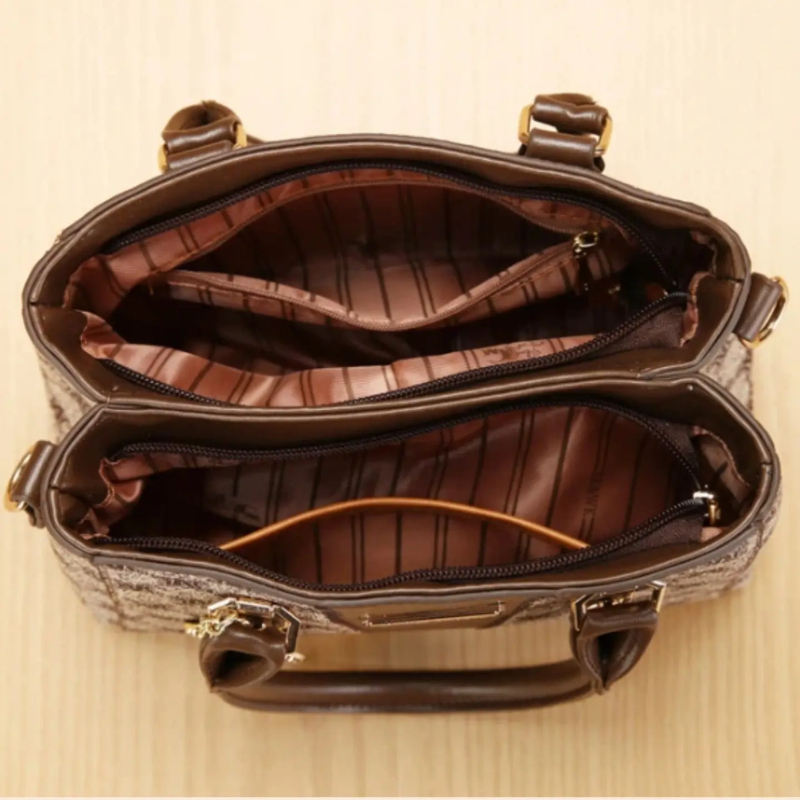 Light luxury high-end letter p - Luxury Bags & Leather Repair Of Atlanta Reviews recension och pris