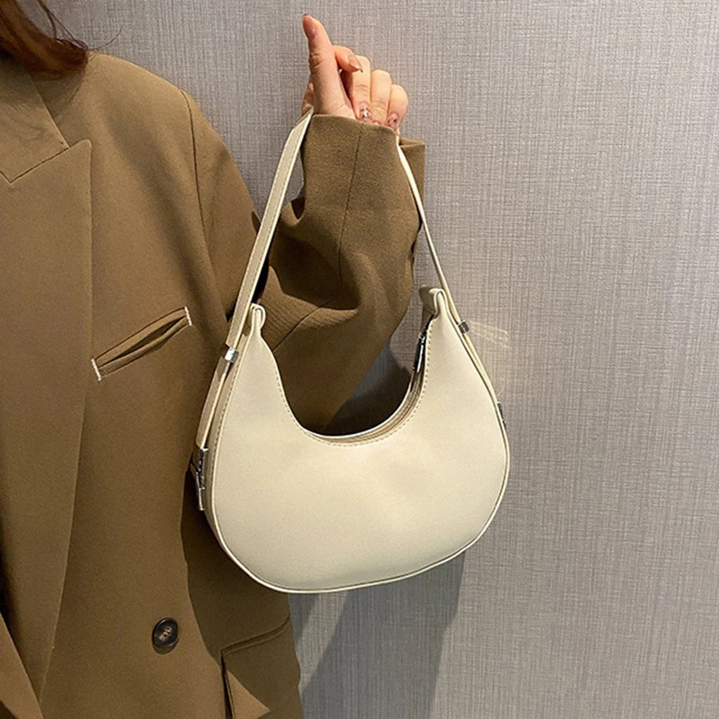 Women's Underarm Bag Luxurious - Luxury Bag Collection recension och pris