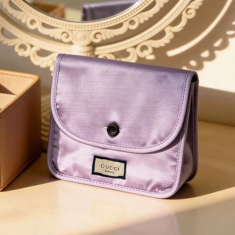 Gucci Satin Storage Women Bag  - Luxury Bags Gucci recension och pris
