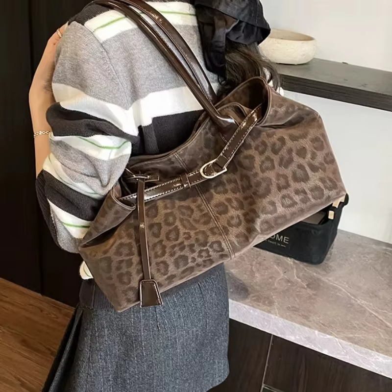 Leopard PU Leather Shoulder Ba - Luxury Bags 2026 Trends recension och pris