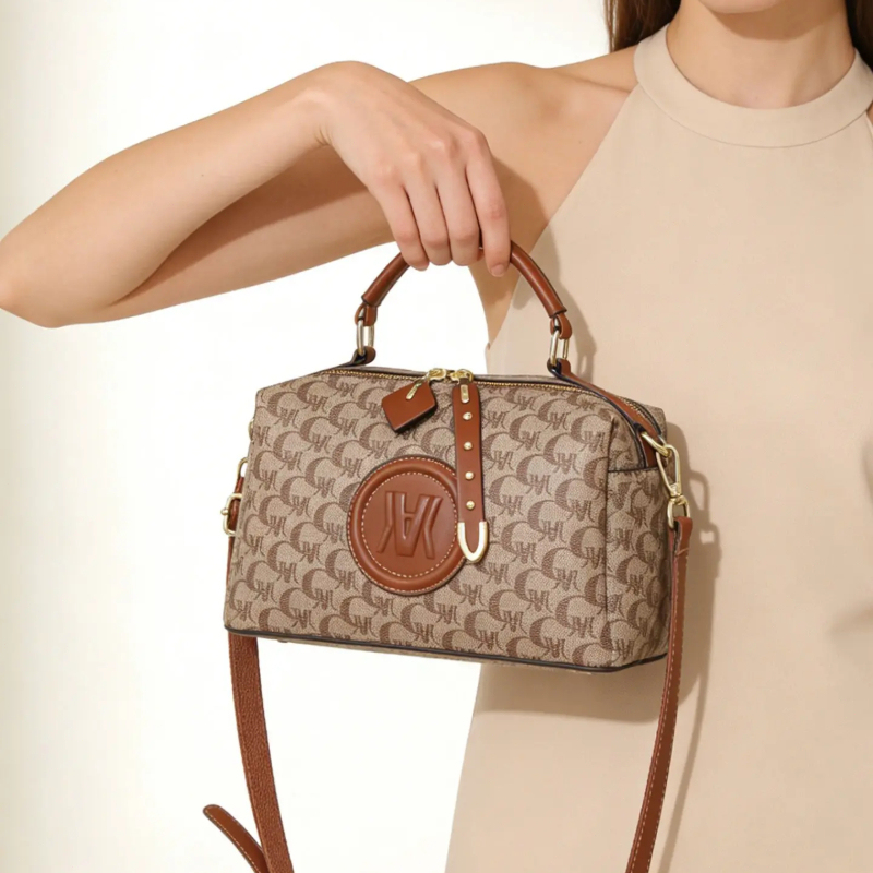 Boston bag, pillow bag, women' - Luxury Bags & Leather Repair Of Atlanta Reviews recension och pris