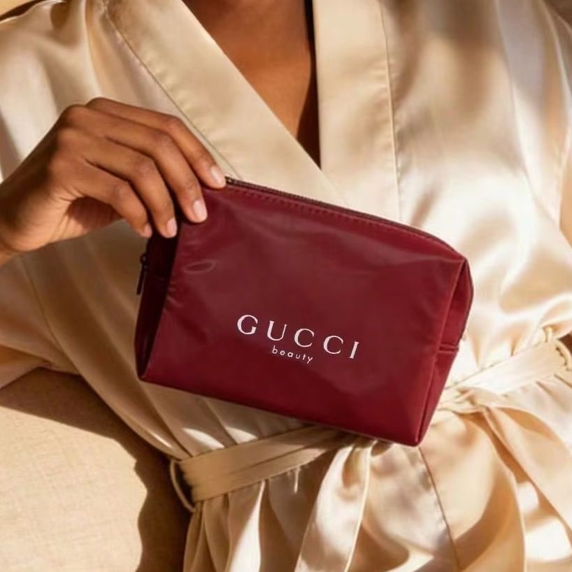 Gucci’s Bag Durable Red Canvas - Luxury Bags Gucci recension och pris